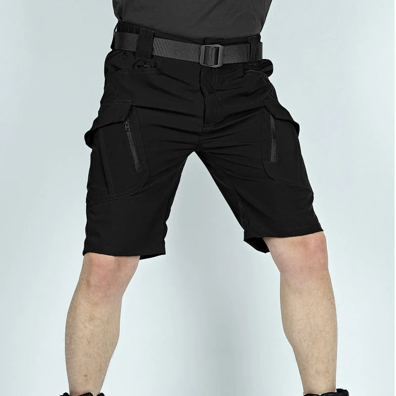 La Baule | Elegant in Practical Shorts