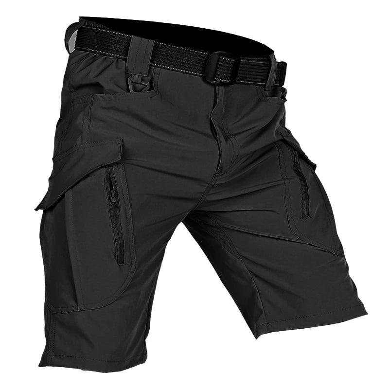 La Baule | Elegant in Practical Shorts