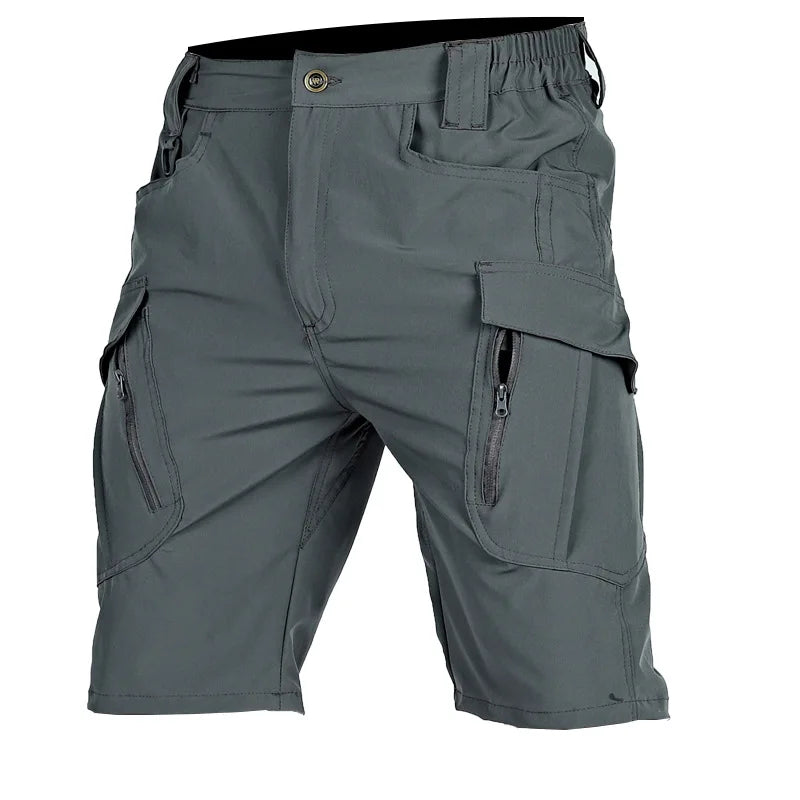 La Baule | Elegant in Practical Shorts