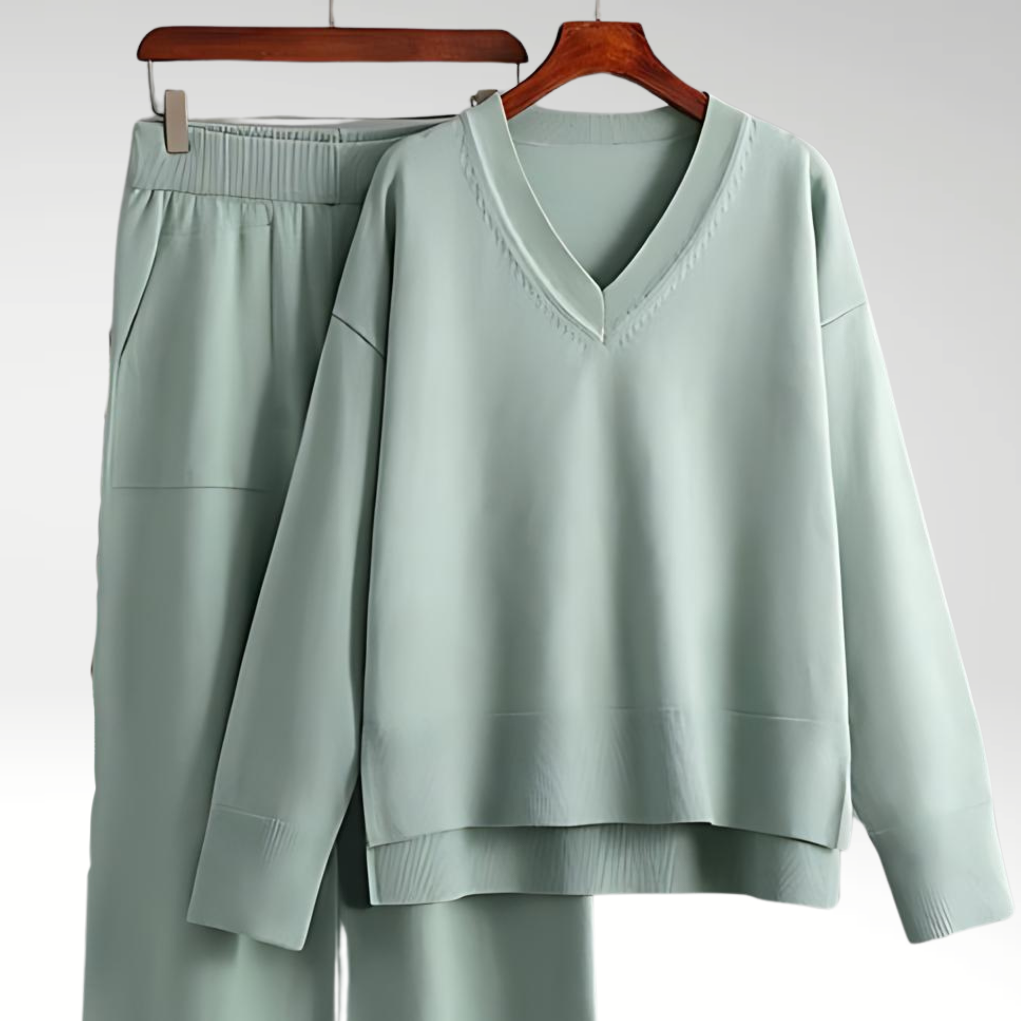 La Baule | Luxe Ensemble deux pièces col V