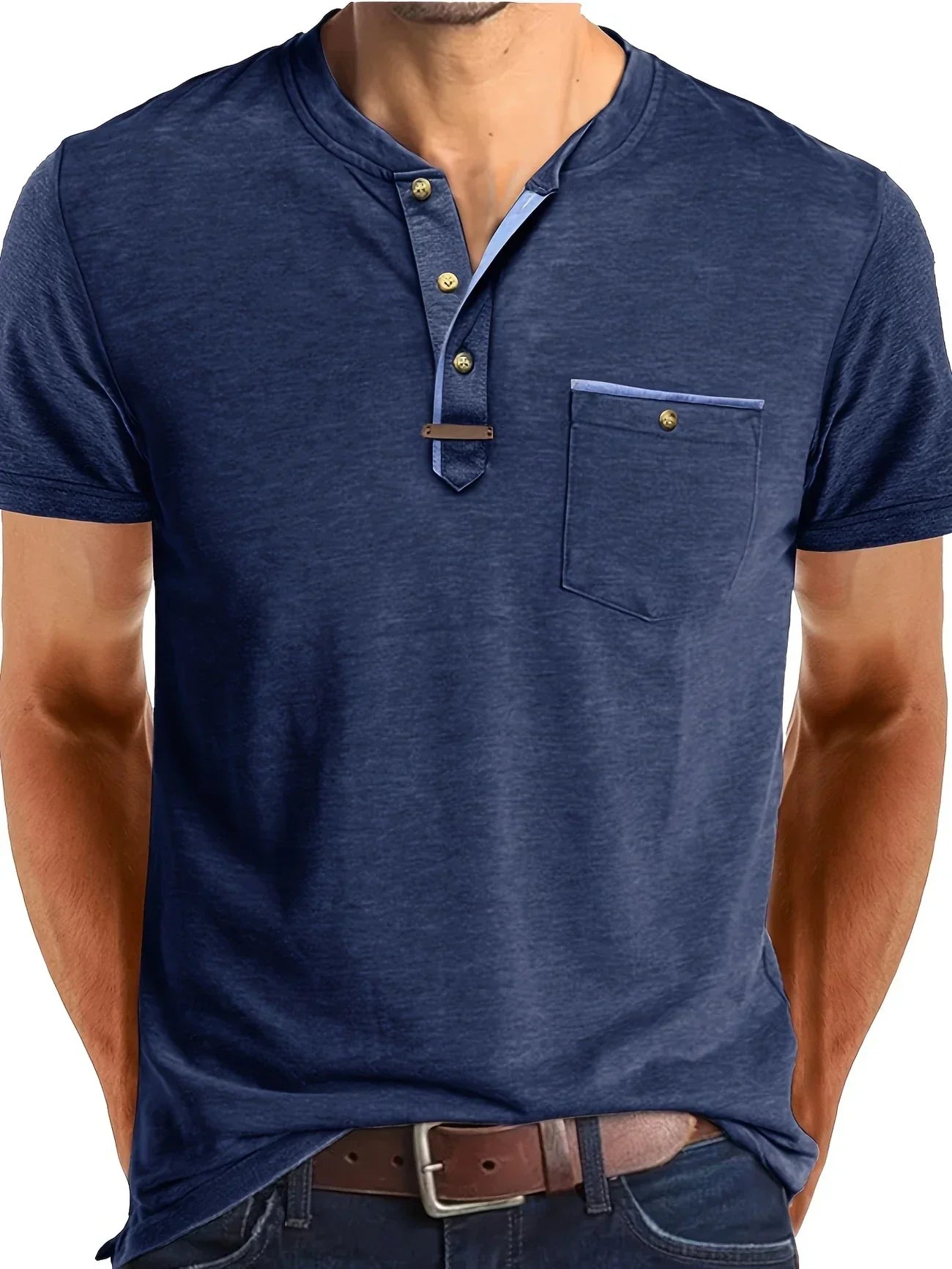 La Baule | T-shirt col rond élégant avec poche