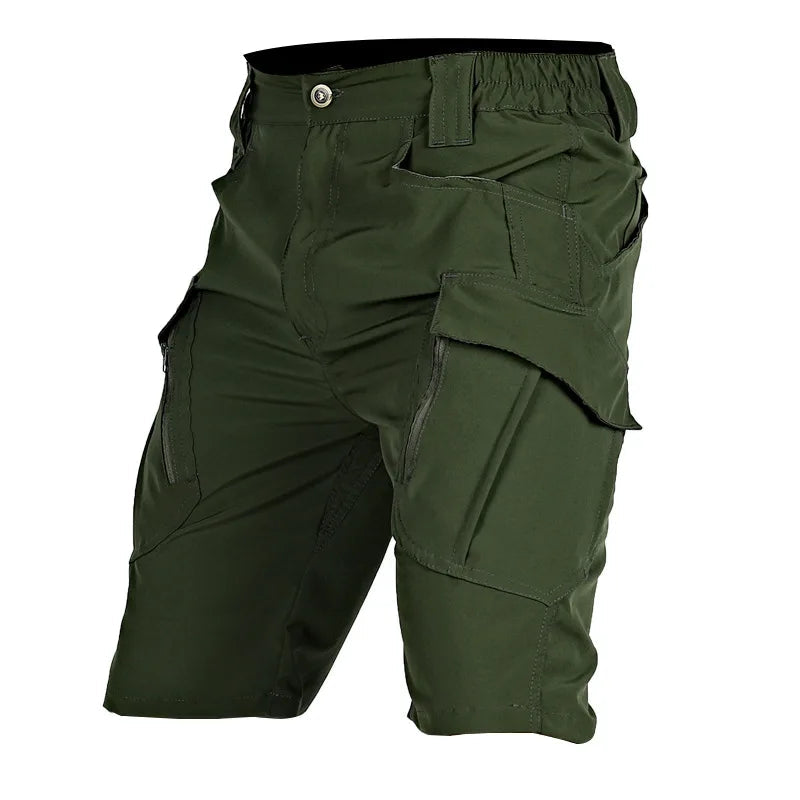 La Baule | Elegant in Practical Shorts