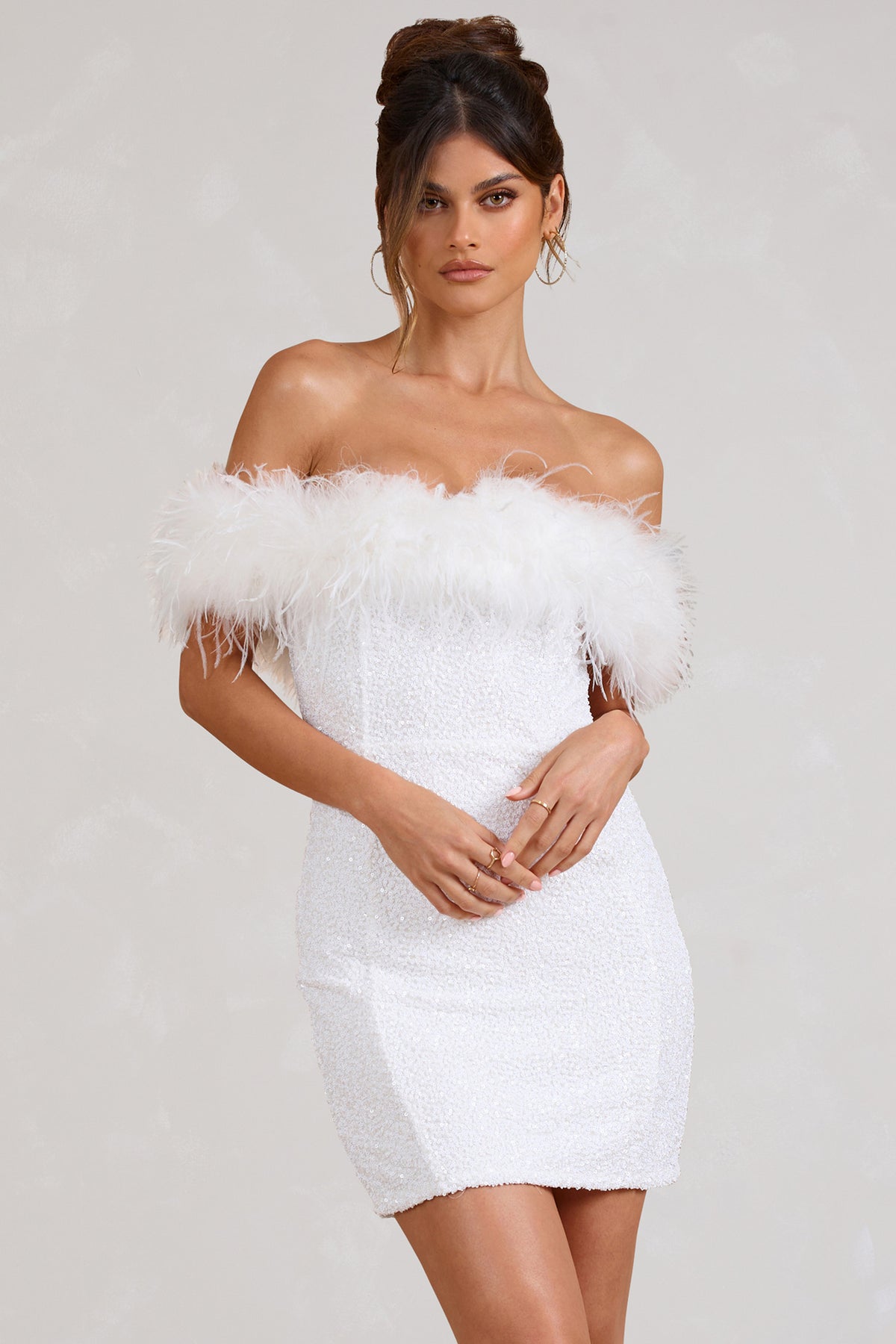 La Baule | Robe à pailettes avec plumes